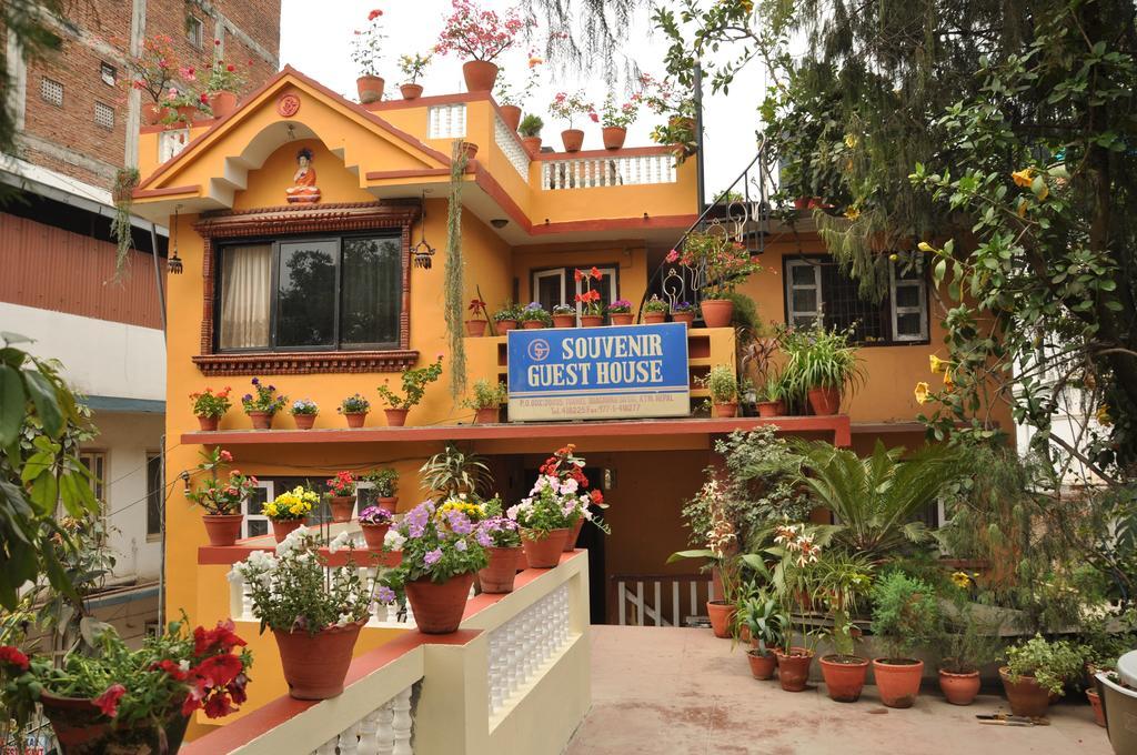 Souvenir Guest House กาฐมาณฑุ ภายนอก รูปภาพ