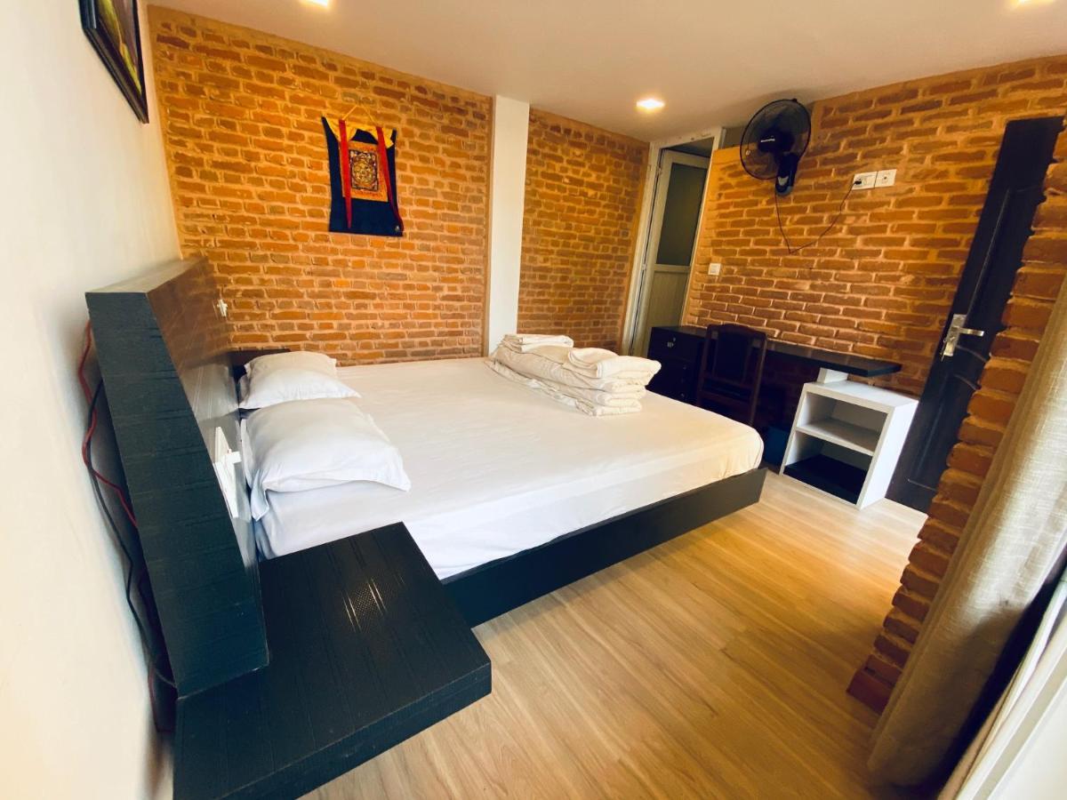 Souvenir Guest House กาฐมาณฑุ ภายนอก รูปภาพ